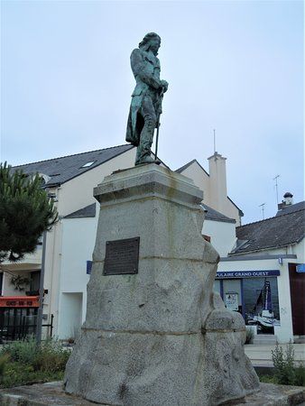 Monument au Général Lazare Hoche